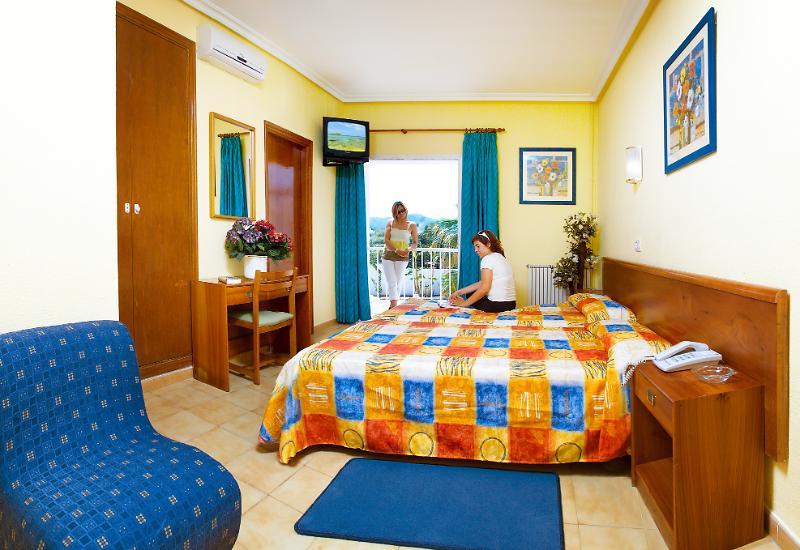 Hotel Vibra Isola - Adults Only Playa d'en Bossa Cameră foto
